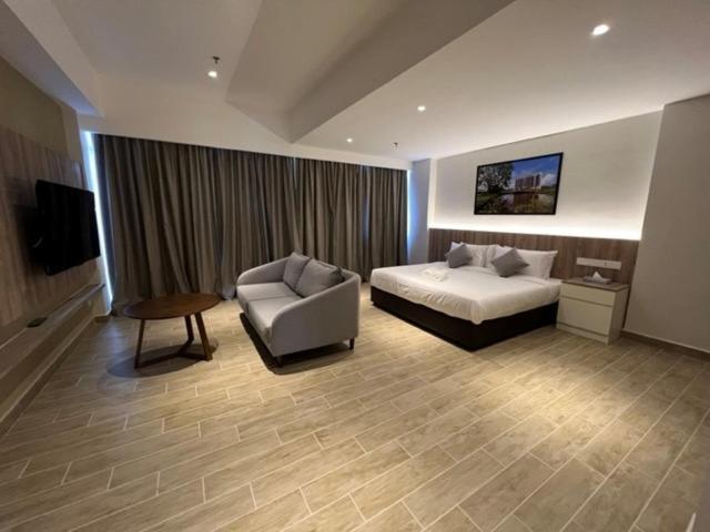 Amverton Cove Golf & Island Resort Бантинг Экстерьер фото