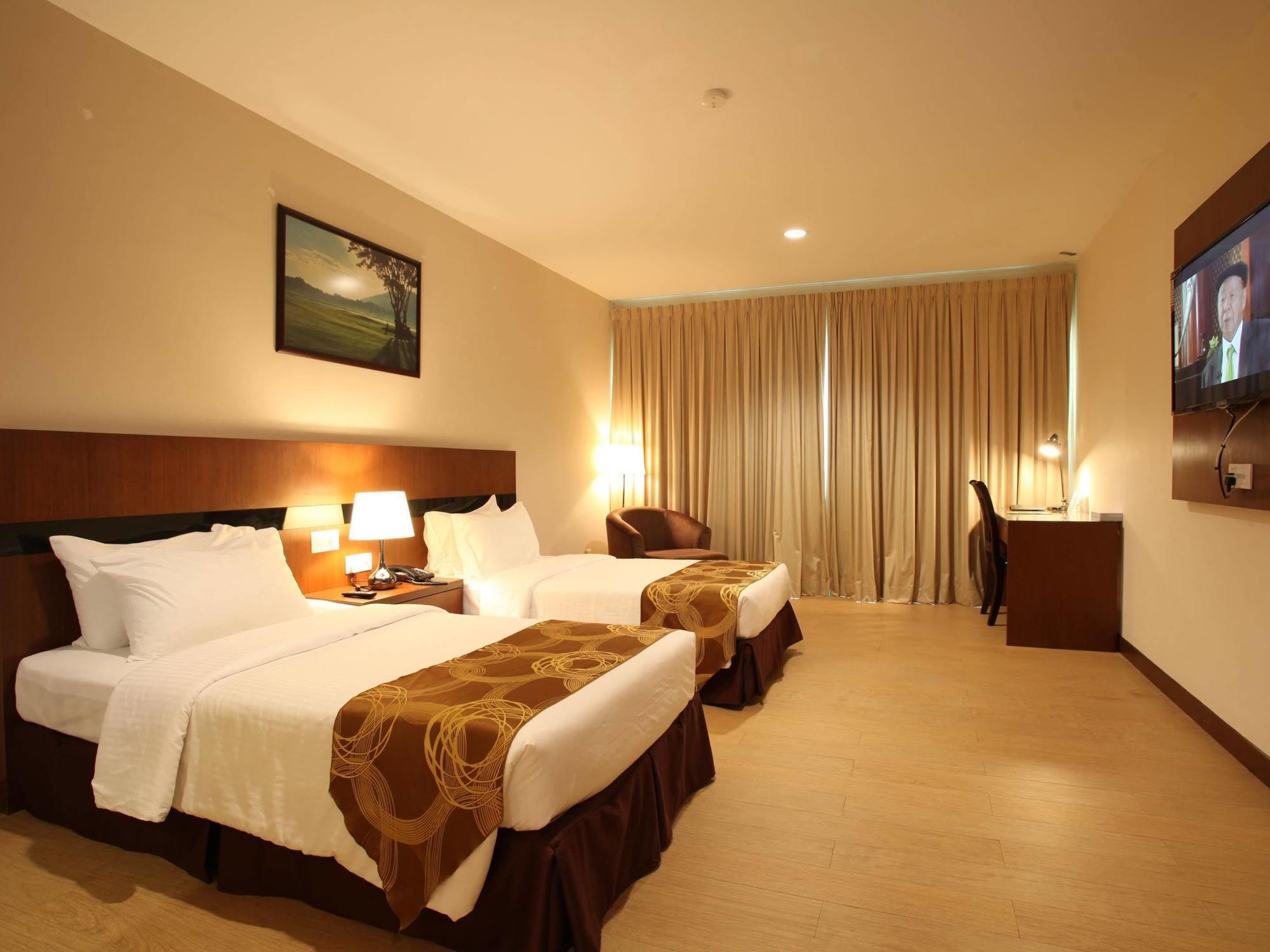 Amverton Cove Golf & Island Resort Бантинг Экстерьер фото